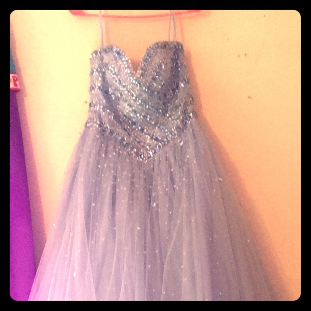 Mori Lee prom dress corset back